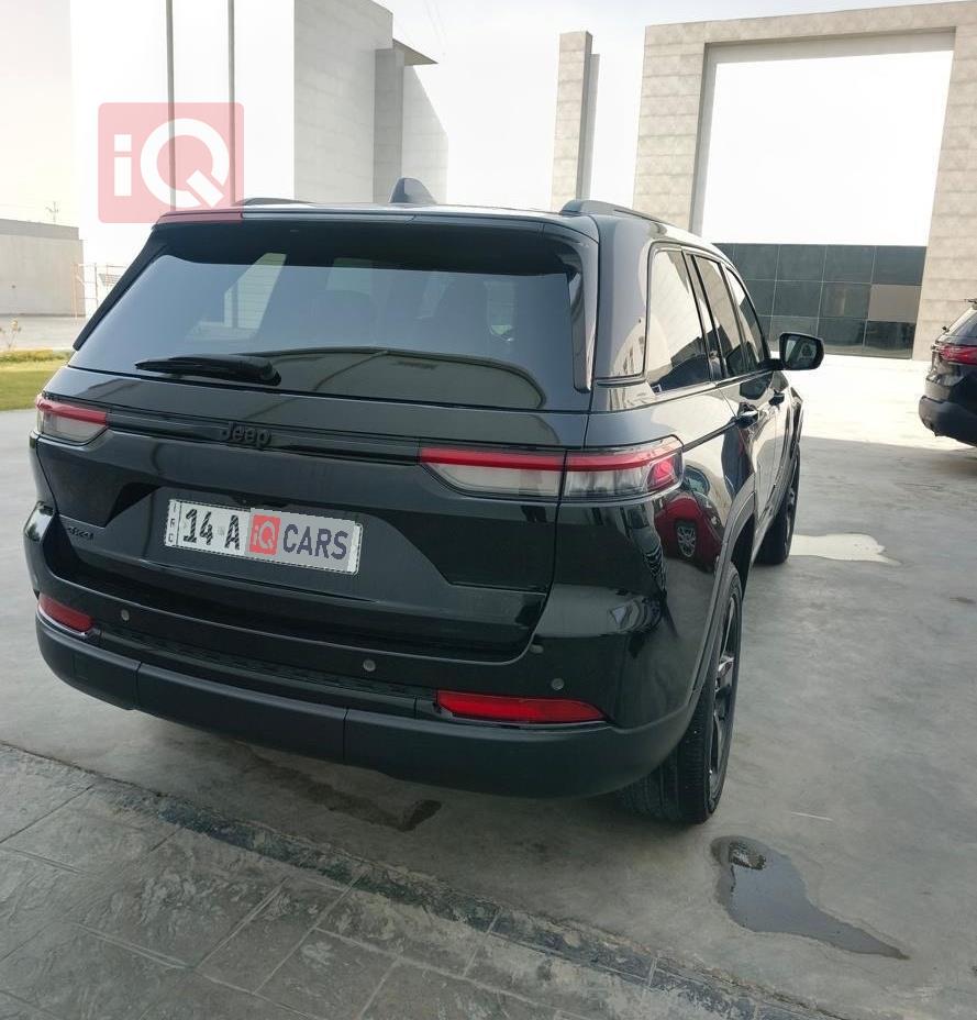 جيب جراند شيروكي